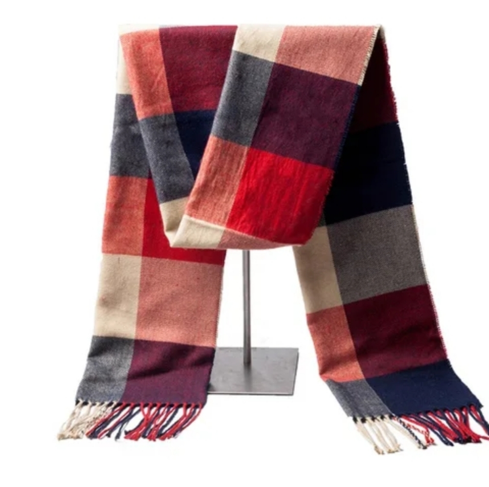 CASHMERE SCARF NWOT